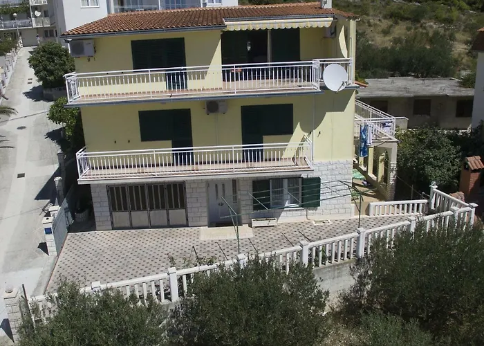 Lejlighed Maglic Duće